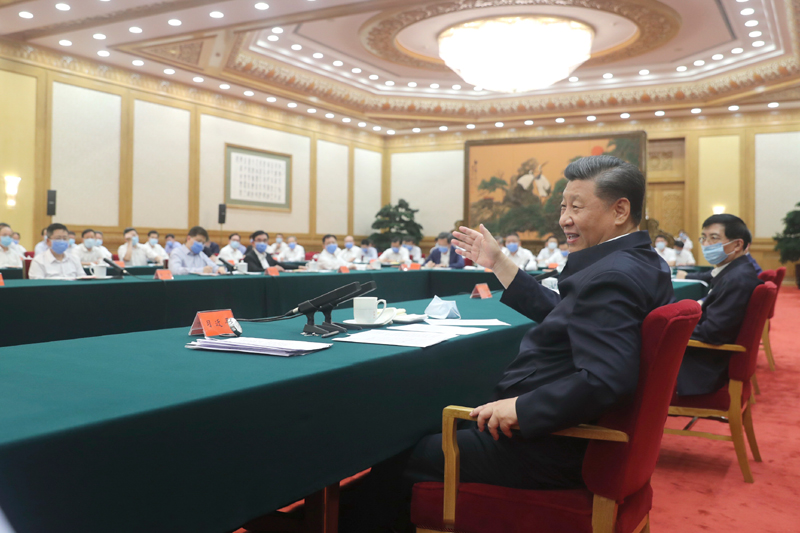 7月21日，中共中央總書記、國家主席、中央軍委主席習(xí)近平在京主持召開企業(yè)家座談會(huì)并發(fā)表重要講話。新華社記者 鞠鵬 攝